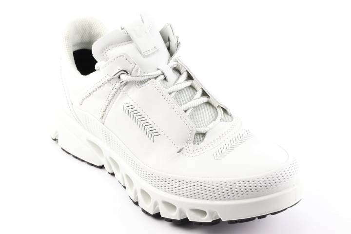 Dames  Sneakers/Veterschoen Ecco Multi-Vent 880123.01007. Direct leverbaar uit de webshop van Reese Schoenmode.
