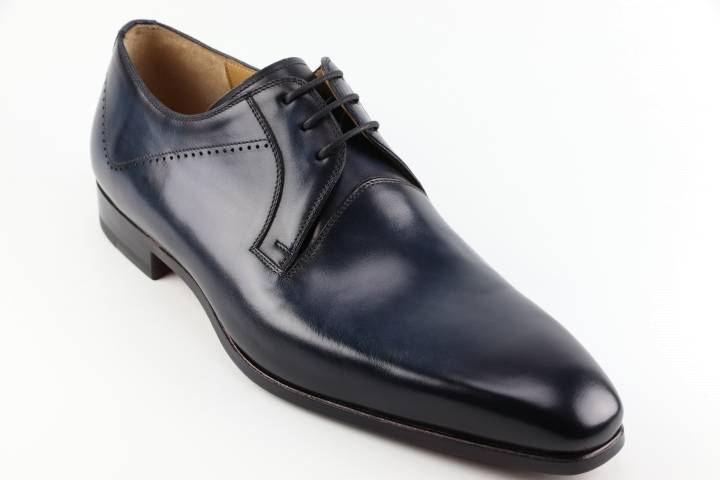 Heren Veterschoenen gekleed Magnanni 13691.REAL DARK BLU. Direct leverbaar uit de webshop van Reese Schoenmode.