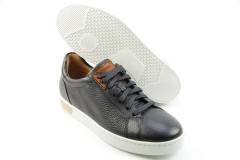 Heren Sneakers/Veterschoen Magnanni 19195.RUGO NEGRO. Direct leverbaar uit de webshop van Reese Schoenmode.