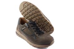 Heren Sneakers/Veterschoen Mephisto Bradley.Old Velours 1500. Direct leverbaar uit de webshop van Reese Schoenmode.