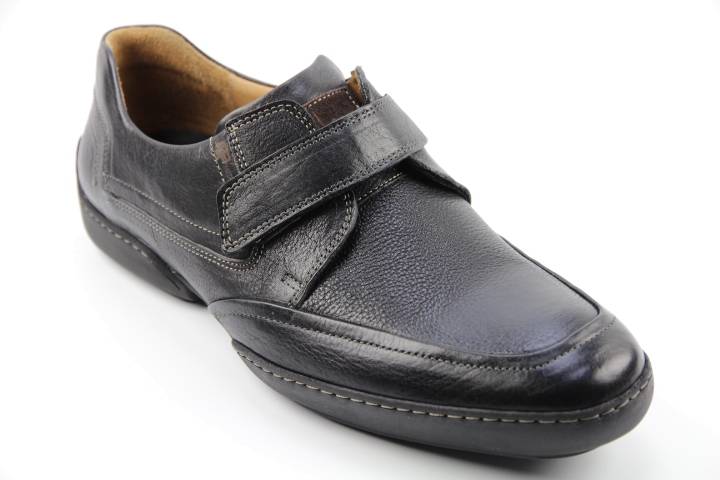 Heren Klitteband schoenen van Bommel 11149.03. Direct leverbaar uit de webshop van Reese Schoenmode.