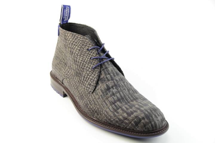 Heren Veterboots Floris van Bommel SFM-50012- 31-01.10203-23. Direct leverbaar uit de webshop van Reese Schoenmode.