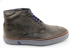 Heren Veterboots Floris van Bommel 10080.00. Direct leverbaar uit de webshop van Reese Schoenmode.