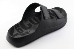 Heren Slippers  Ecco Cozmo 500904.01001. Direct leverbaar uit de webshop van Reese Schoenmode.