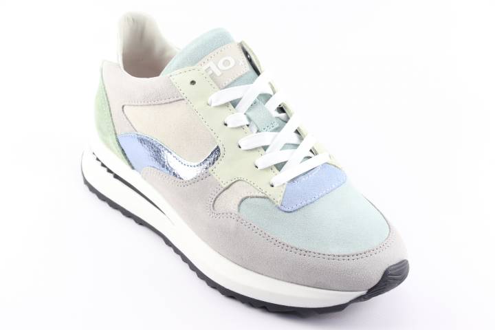 Dames  Sneakers/Veterschoen Floris van Bommel Sumi 03.11.SFW-10082-32-01. Direct leverbaar uit de webshop van Reese Schoenmode.