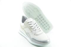 Dames  Sneakers/Veterschoen  Via Vai Nora 5607017.Toluca Silver. Direct leverbaar uit de webshop van Reese Schoenmode.