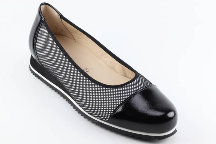 Dames  Ballerina's Hassia Piacenza 301627.0102. Direct leverbaar uit de webshop van Reese Schoenmode.