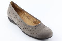 Dames  Ballerina's Gabor 84.169.19. Direct leverbaar uit de webshop van Reese Schoenmode.