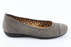 Dames  Ballerina's Gabor 84.169.19. Direct leverbaar uit de webshop van Reese Schoenmode.