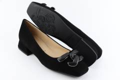 Dames  Pumps Peter Kaiser Alima 33331.240. Direct leverbaar uit de webshop van Reese Schoenmode.