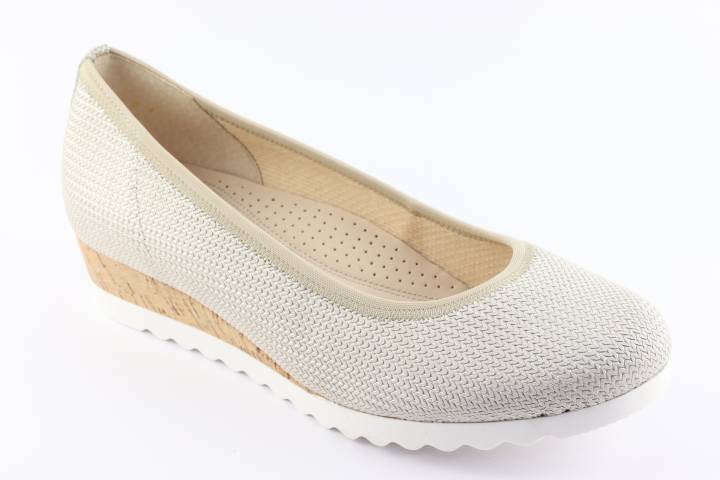 Dames  Pumps Gabor 22.641.82. Direct leverbaar uit de webshop van Reese Schoenmode.