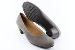 Dames  Pumps Gabor 02.120.31. Direct leverbaar uit de webshop van Reese Schoenmode.