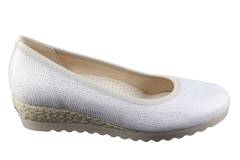 Dames  Pumps Gabor 42.641.80. Direct leverbaar uit de webshop van Reese Schoenmode.