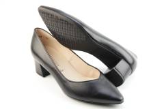 Dames  Pumps Peter Kaiser Selmi 41511.022. Direct leverbaar uit de webshop van Reese Schoenmode.