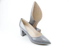 Dames  Pumps Peter Kaiser Naja 67711.358. Direct leverbaar uit de webshop van Reese Schoenmode.