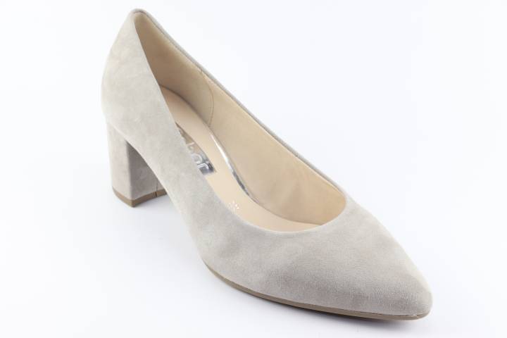 Dames  Pumps Gabor 41.450.12. Direct leverbaar uit de webshop van Reese Schoenmode.