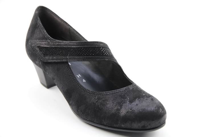 Dames  Band pumps Gabor 66.147.97. Direct leverbaar uit de webshop van Reese Schoenmode.