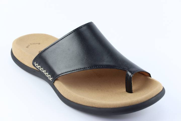 Dames  Slippers Gabor 03.700.27. Direct leverbaar uit de webshop van Reese Schoenmode.