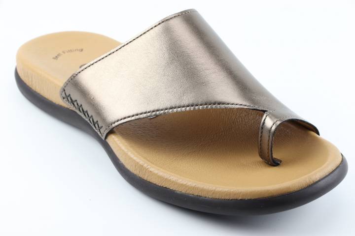 Dames  Slippers Gabor 83.700.51. Direct leverbaar uit de webshop van Reese Schoenmode.