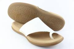 Dames  Slippers Gabor 03.700.21. Direct leverbaar uit de webshop van Reese Schoenmode.