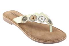 Dames  Slippers Lazamani 75451.Off White. Direct leverbaar uit de webshop van Reese Schoenmode.