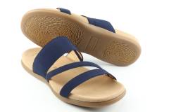 Dames  Slippers Gabor 83.702.80. Direct leverbaar uit de webshop van Reese Schoenmode.