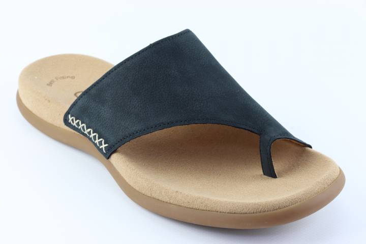 Dames  Slippers Gabor 03.700.16. Direct leverbaar uit de webshop van Reese Schoenmode.