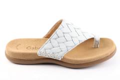 Dames  Slippers Gabor 83.700.46. Direct leverbaar uit de webshop van Reese Schoenmode.