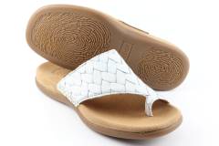 Dames  Slippers Gabor 83.700.46. Direct leverbaar uit de webshop van Reese Schoenmode.