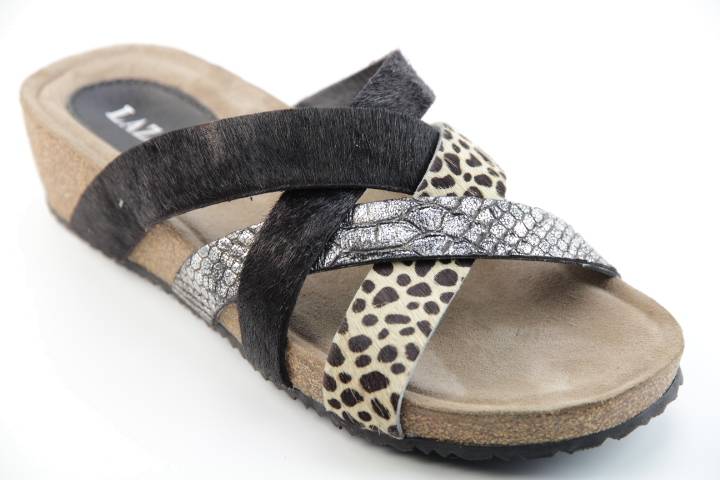 Dames  Slippers Lazamani 75.715.BLACK. Direct leverbaar uit de webshop van Reese Schoenmode.
