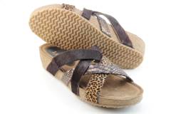 Dames  Slippers Lazamani 75.715.BROWN. Direct leverbaar uit de webshop van Reese Schoenmode.