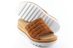 Dames  Slippers Gabor 82.781.35. Direct leverbaar uit de webshop van Reese Schoenmode.