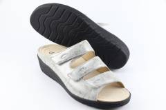 Dames  Slippers Durea 7369.6683. Direct leverbaar uit de webshop van Reese Schoenmode.