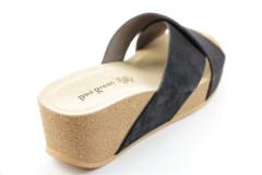 Dames  Slippers Paul Green 7516.014. Direct leverbaar uit de webshop van Reese Schoenmode.