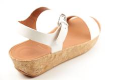 Dames  Sandalen Fitflop BON.URBAN WHITE. Direct leverbaar uit de webshop van Reese Schoenmode.