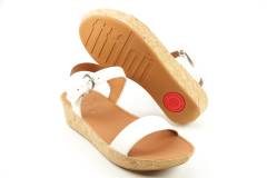 Dames  Sandalen Fitflop BON.URBAN WHITE. Direct leverbaar uit de webshop van Reese Schoenmode.