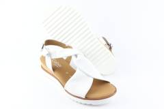 Dames  Sandalen Gabor 42.751.50. Direct leverbaar uit de webshop van Reese Schoenmode.