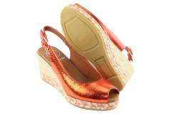 Dames  Sandalen Viguera 2013.Metal Naranja. Direct leverbaar uit de webshop van Reese Schoenmode.