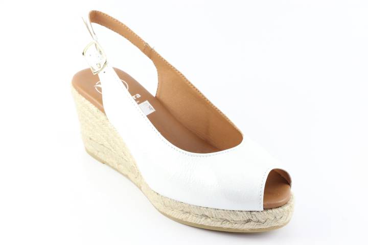 Dames  Sandalen Viguera 2067.Duma Blanco. Direct leverbaar uit de webshop van Reese Schoenmode.