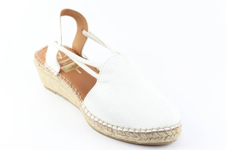 Dames  Sandalen Viguera 1825.Rock Blanco. Direct leverbaar uit de webshop van Reese Schoenmode.