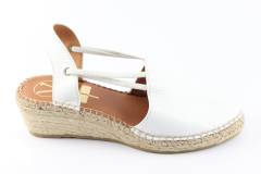 Dames  Sandalen Viguera 1825.Rock Blanco. Direct leverbaar uit de webshop van Reese Schoenmode.