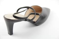 Dames  Sandalen Peter Kaiser 68577.100. Direct leverbaar uit de webshop van Reese Schoenmode.