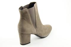 Dames  Chelsea boot Paul Green 8982.028. Direct leverbaar uit de webshop van Reese Schoenmode.