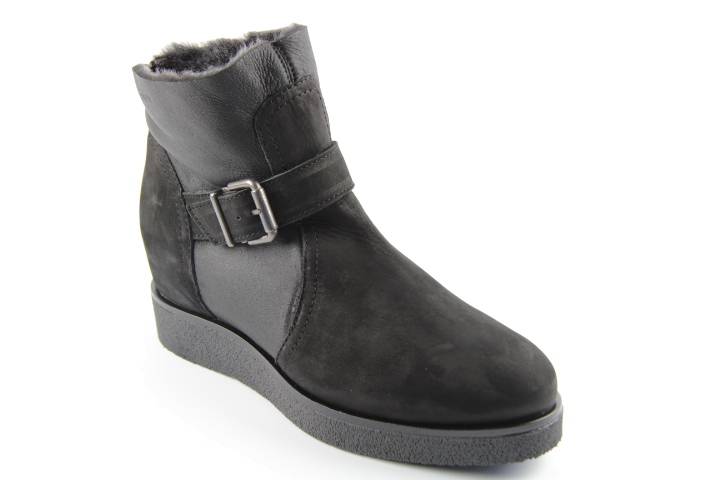 Dames  Veterboots gevoerd Unisa CULAN.. Direct leverbaar uit de webshop van Reese Schoenmode.