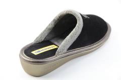 Pantoffels Dames slippers Nordika's 238/8.NEGRO. Direct leverbaar uit de webshop van Reese Schoenmode.